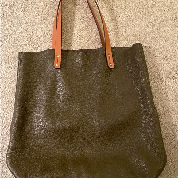 GAP Leather Tote - Picture 2 of 10